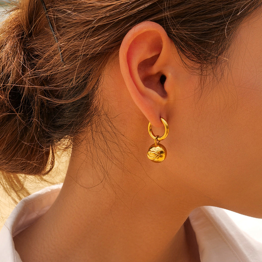 5pcs New Titanium Steel Gold Plated Twist Hoop Earrings Stylish 18K Gold Stainless Steel/Lip Ball Pendant