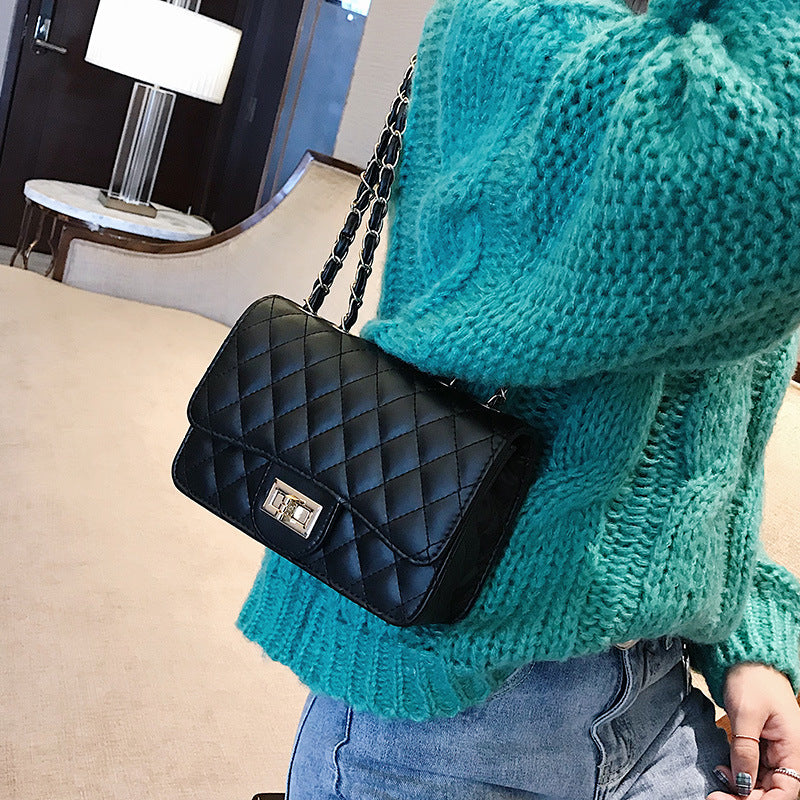 Bag Woman New Fashion Version Ringer Chain Bag Single Shoulder Oblique Cross Bag Female Bag All Match Small Square Bag