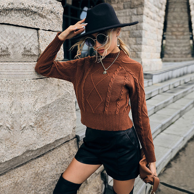 New Fashion Women's Long Sleeve Solid Color Twist Short Sweater Casual Women