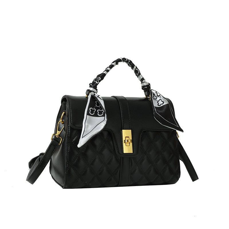 Version Of Fashion Small Fragrance Women's Bag New High-Grade Sense Diamond Lattice Chain Bag Simple Crossbody Bag Small Square