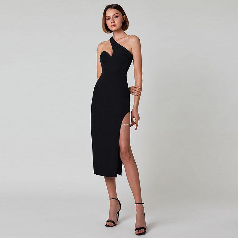 Spring And Summer New Women's Dress Temperament Sexy Oblique Shoulder Split Breast Dress Female