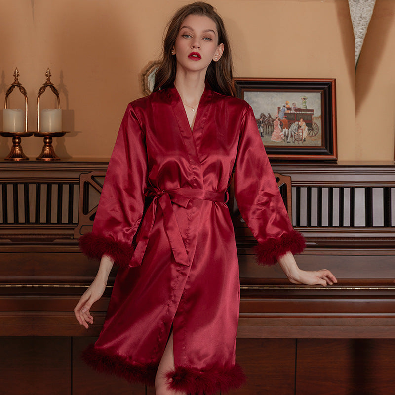 Bride Bridal Gown Ladies Feathered Gown Wedding Makeup Bridesmaids Get Married And Wear Tinted Bathrobes