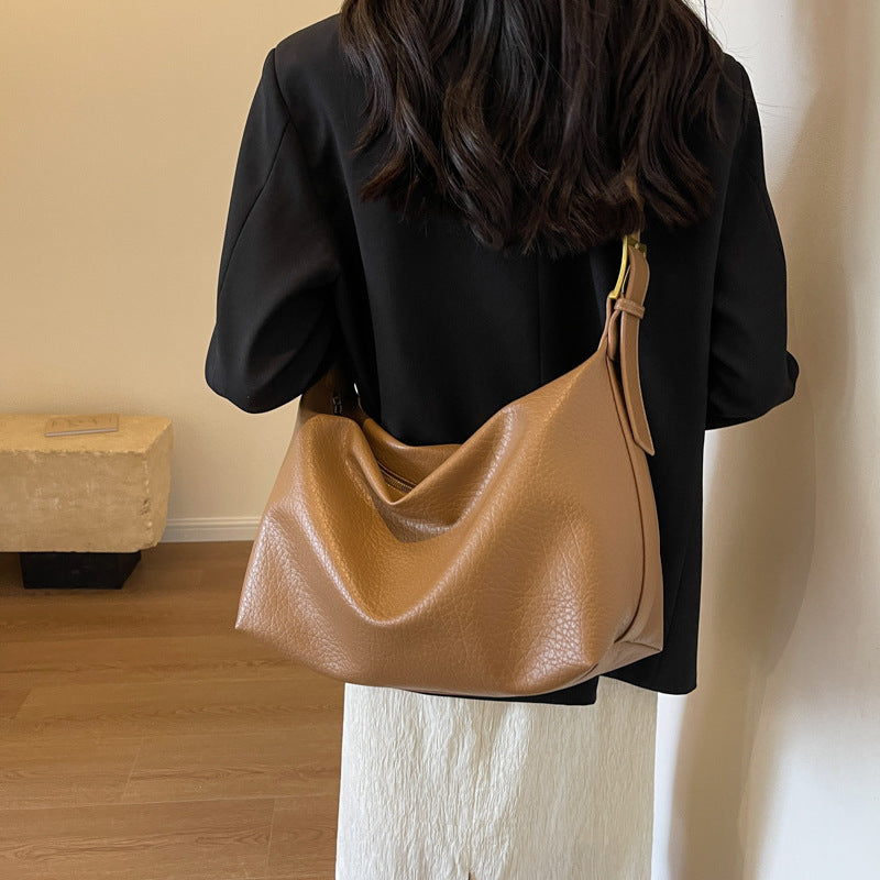 Niche Large Capacity Commuter Bag Female New Fashion Vintage Tote Bag With A Single Shoulder Crossbody Bag