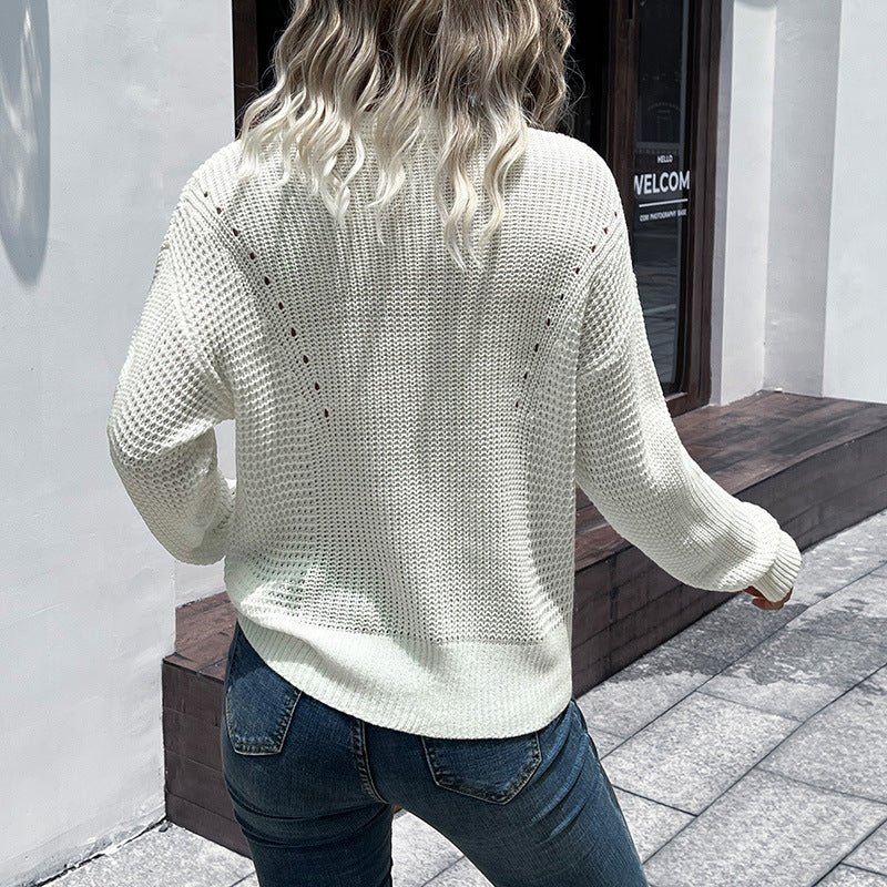 New Autumn And Winter Fashion Women's White Long-Sleeved V-Neck Twist Sweater