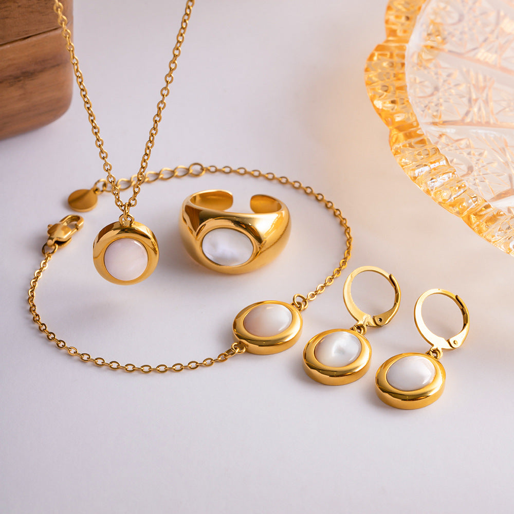 5pcs Light Luxury Oval Catopal Pendant Necklace Vintage Style High-Grade Sense Of Everything Clavicle Chain Necklace