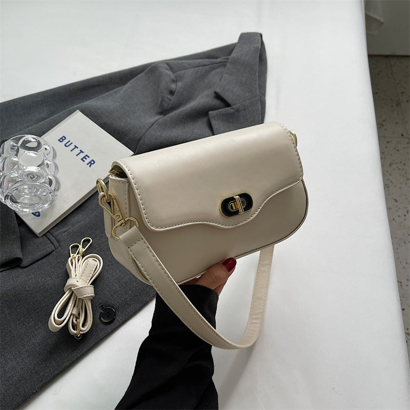 New Retro Small Square Bag: Chic Crossbody & Shoulder Bag for Women