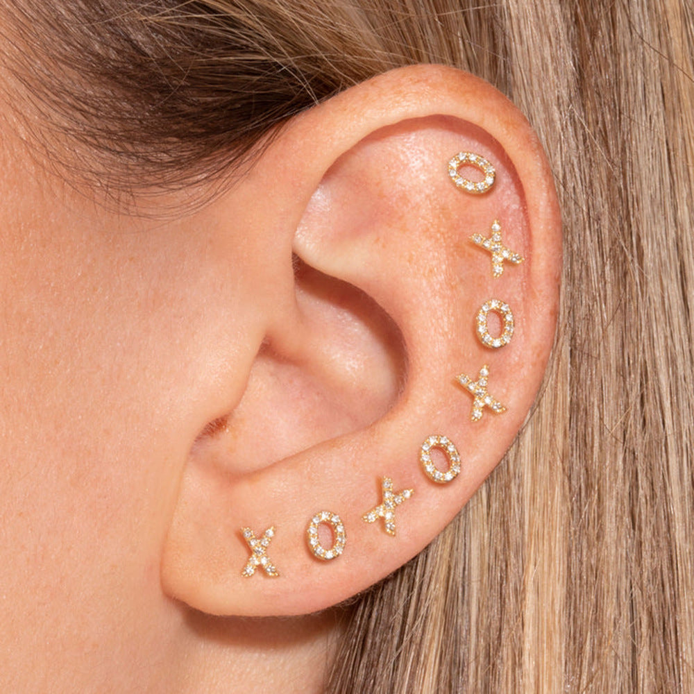 5pcs Fashion Mini Round Diamond Zircon Titanium Steel Letter Stud Earrings 18K Gold Stainless Steel Xo Letter Stud Earrings