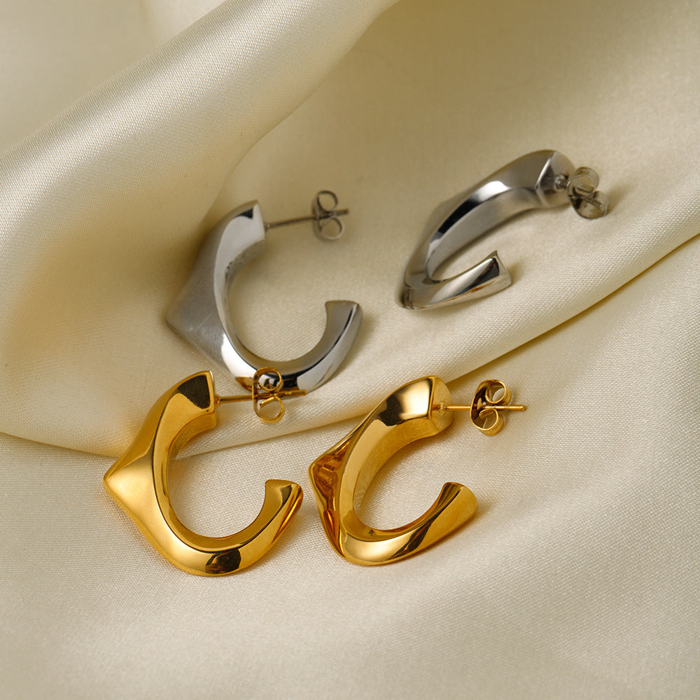 5pcs 18K Gold Stainless Steel Triangle C Earrings Earrings Temperament Female Earrings Accessories