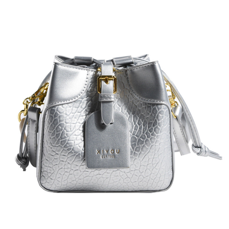 New Single Shoulder Bucket Bag Simple Thin Casual Crossbody Bag Women's Bag Large Capacity Light Luxury