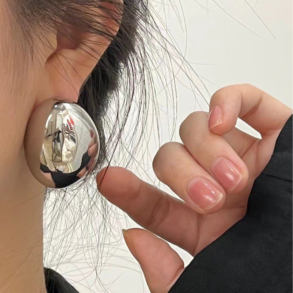 Light Luxury C-Shaped Niche Metal Heavy Industry Retro Trend New Design Sense Temperament Ear Loop Earrings