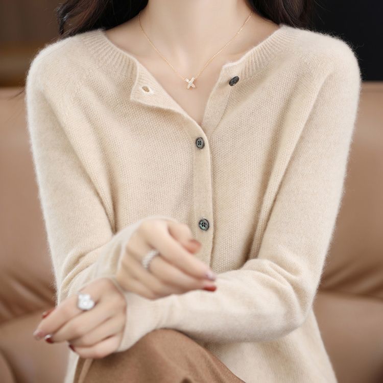 Round Neck Cashmere Cardigan Women's Knit Coat Spring And Autumn Loose Short Wool Sweater Women's 100 Pure Wool Sweater Outside