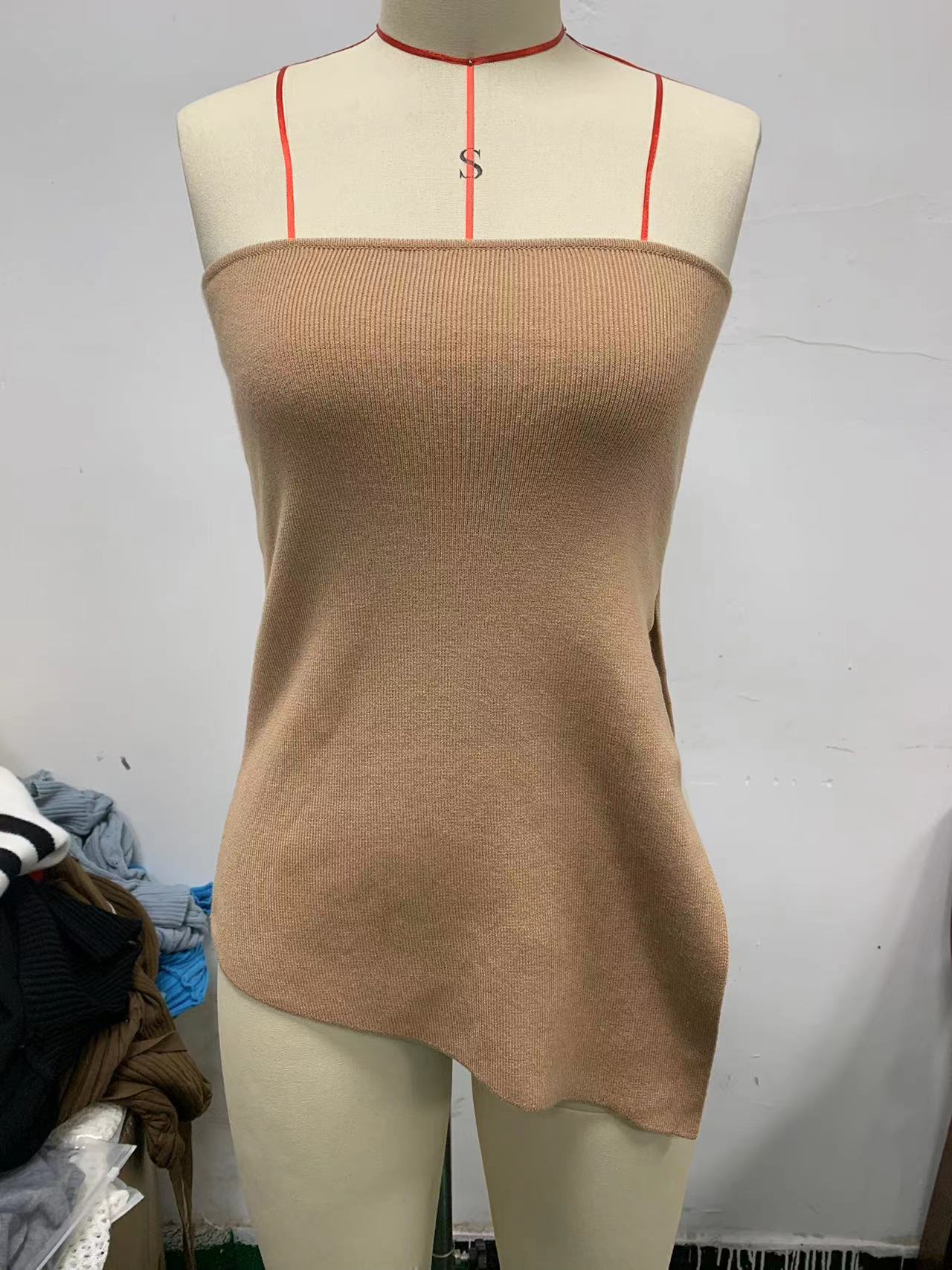 New Sexy Hottie Strapless Solid Color Side Slit Top