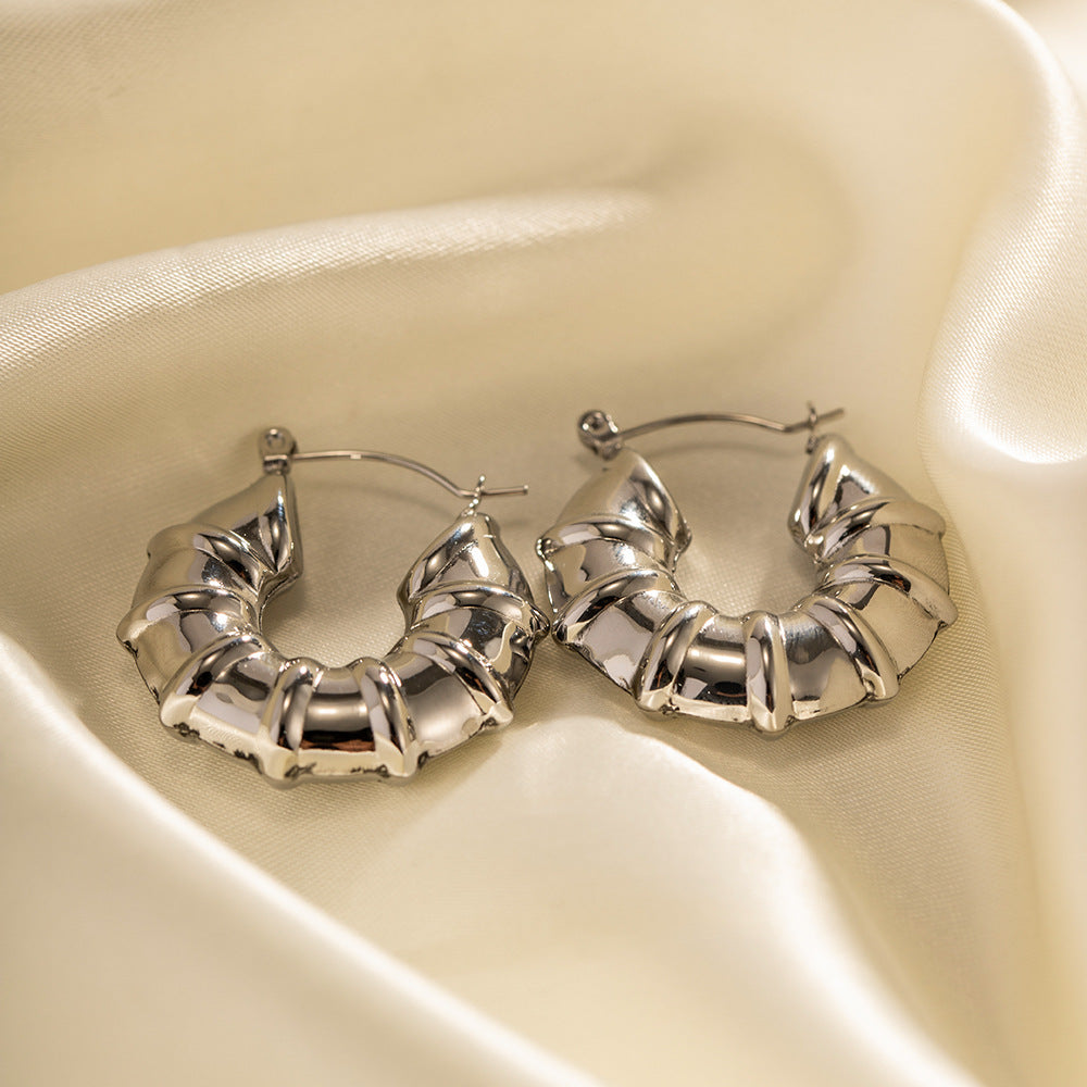 5pcs New Titanium Steel Earrings Women Fashion All-Match Stainless Steel Wrapped Loop Retro Hollow Earrings Earrings