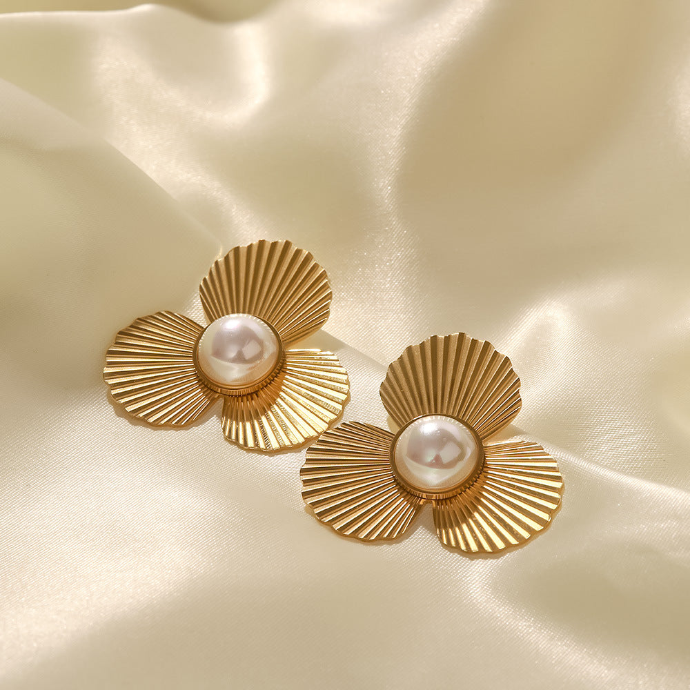 5pcs Stylish Temperament Earrings 16K Gold Plated Stainless Steel Flower Fan Design Round Pearl Stud Earrings For Women
