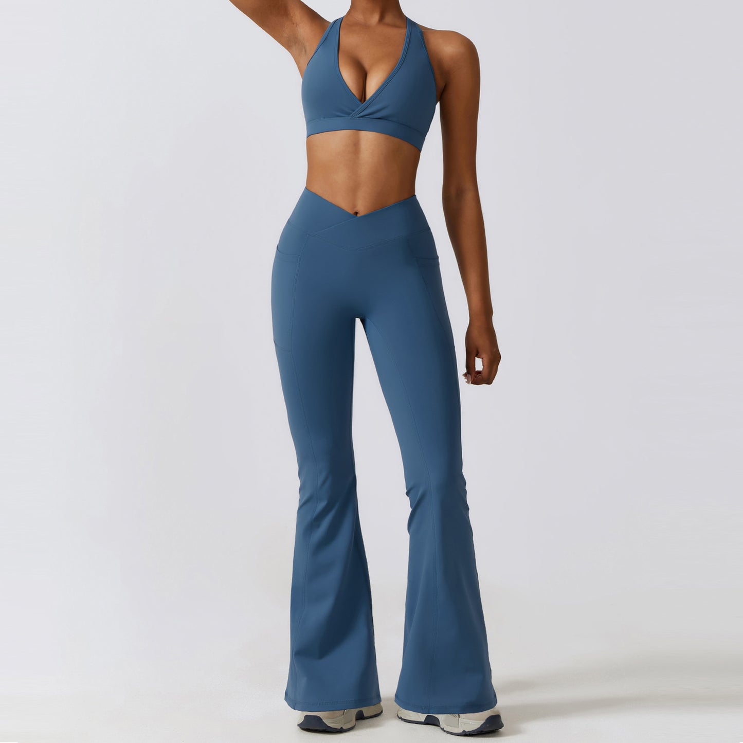 Quick Dry Beauty Back Yoga Set Pocket Tight Running Sports Set Female Nude Fitness Clothing