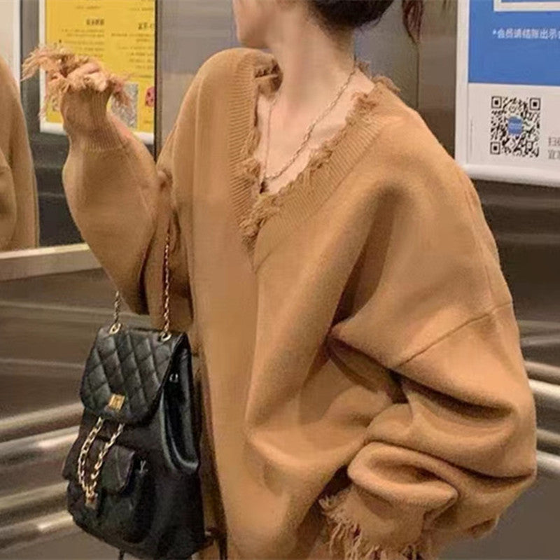 Autumn And Winter New V-Neck Sweater Women Loose Long-Sleeved Lazy Pullover Sweater Design Feeling Broken Sweater