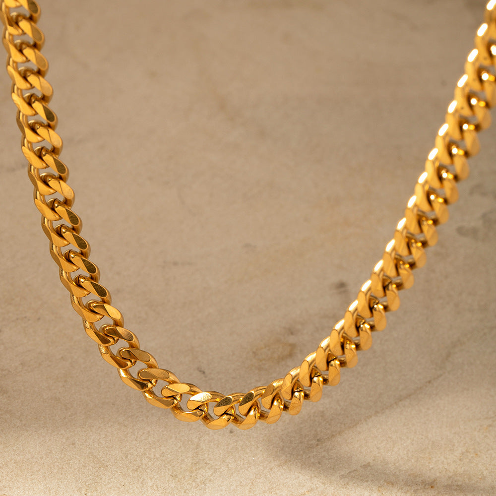 5pcs Hot Titanium Steel Pendant With 18K Gold Stainless Steel Necklace 7Mm Width 45Cm Necklace