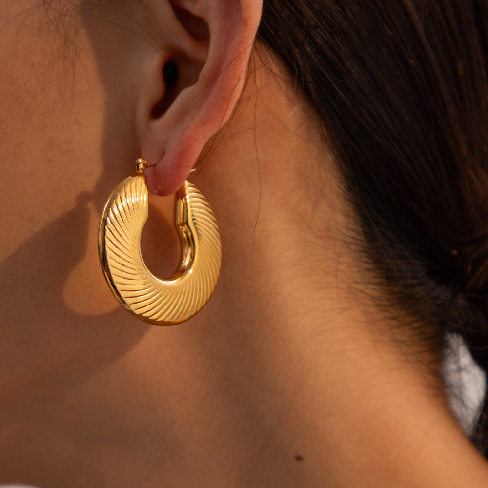 5pcs 18K Gold Stainless Steel Piece Pattern Earrings Studs Superior Sense Simple Titanium Steel Earrings Earrings