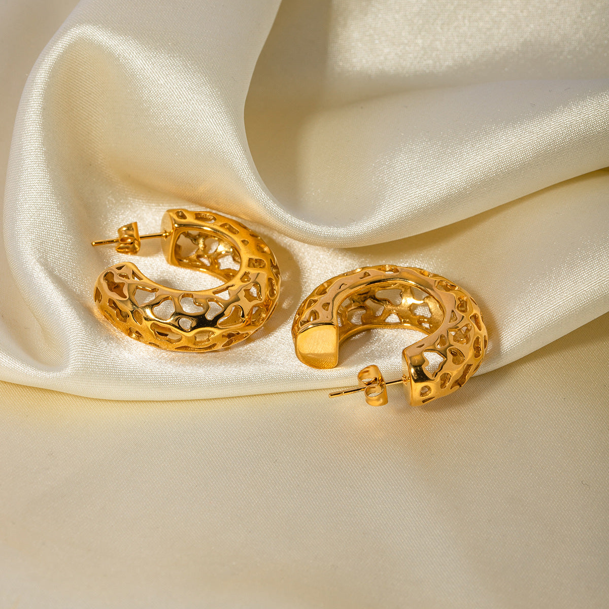 5pcs 18K Gold Stainless Steel Hollow-Out Large C-Shaped Earrings Jewelry