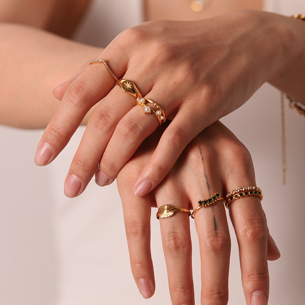 5pcs Fine Style Titanium Steel Ring 18K Gold Stainless Steel Inlaid Zircon Ring Fashion Hand Jewelry Women