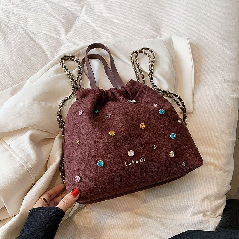 New Bag Lady Version Of Fashion Retro Drawstring Hand Bag Personality Rivets Large Capacity Backpack Tide