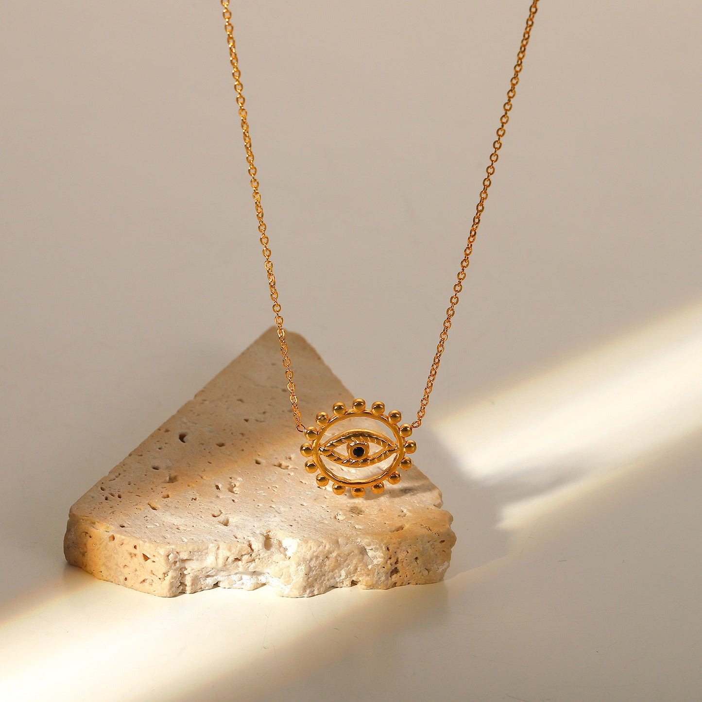 5pcs Fashion Vintage Hollow Round Eyes Round Pendant Necklace Style 18K Gold Stainless Steel Collar For Ladies