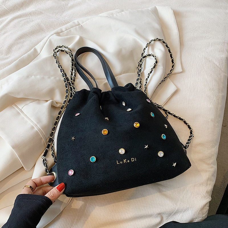 New Bag Lady Version Of Fashion Retro Drawstring Hand Bag Personality Rivets Large Capacity Backpack Tide