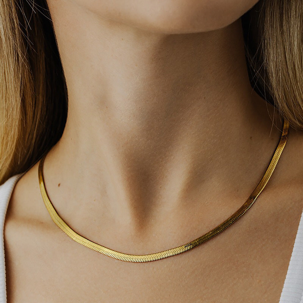 5pcs Exquisite 18K Gold-Plated Stainless Steel Necklace Titanium Steel Popular Women's Necklace Overlay Wear Jewelry Snake Bone Chain Necklace