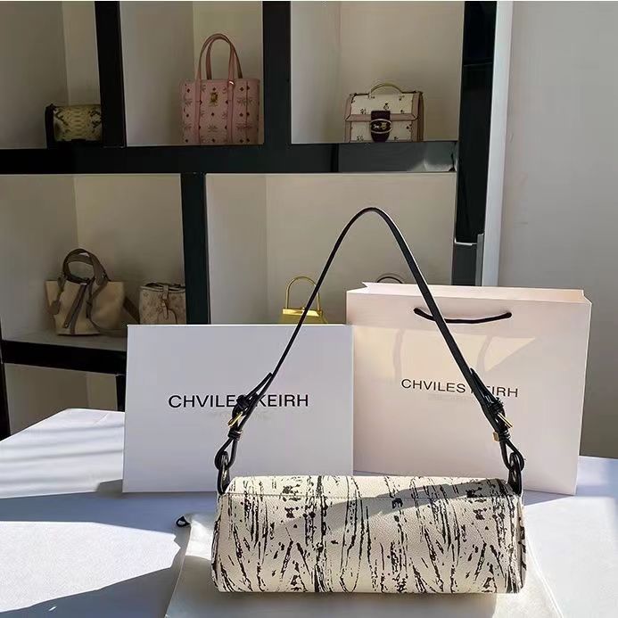 Niche Design Underarm Bag Senior Sense Baguette Bag Female Autumn And Winter New Shoulder Bag Handbag