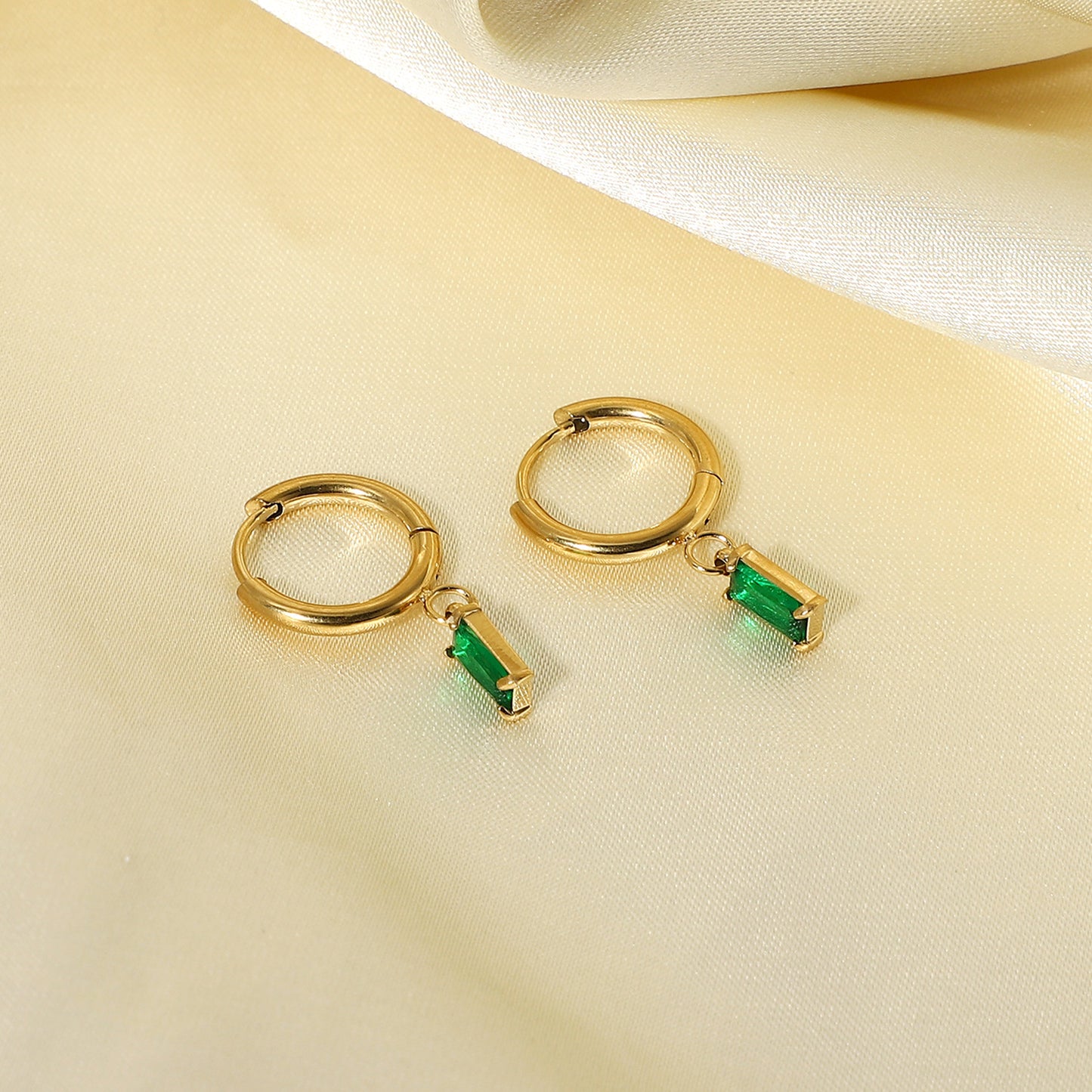 5pcs Supply Stainless Steel Earring Element Ring Square Green And Red Pendant Earring Earrings For Women High-Grade Sense Of Temperament