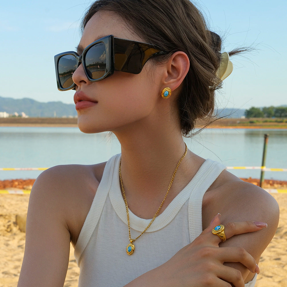 5pcs New Titanium Steel Earrings 18K Gold Stainless Steel Turquoise Hammer With Turquoise Stud Earrings