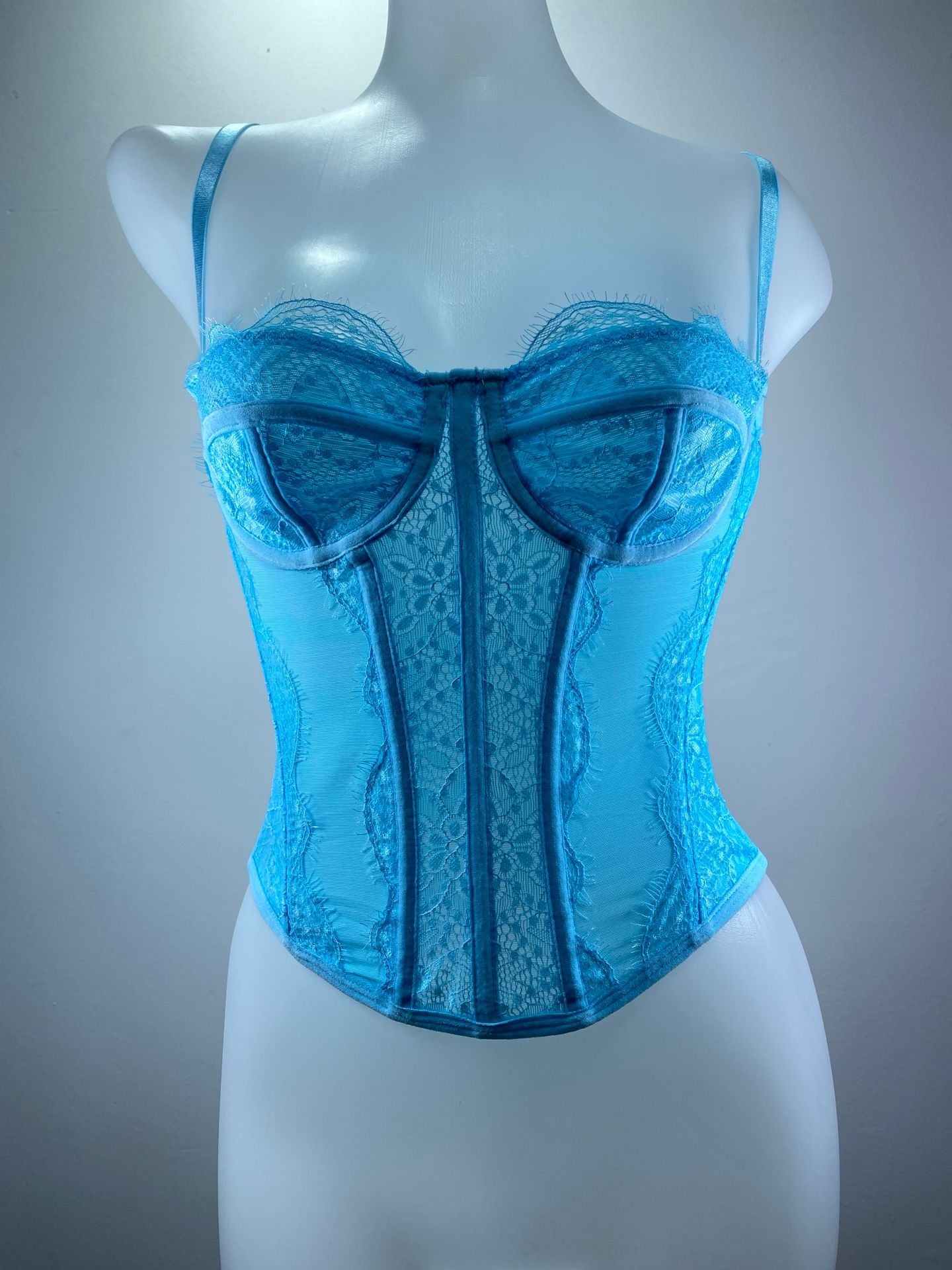 New Lace Embroidery Fishbone Nylon Sexy Chest Halter Hollowed Out Backless Corset Women