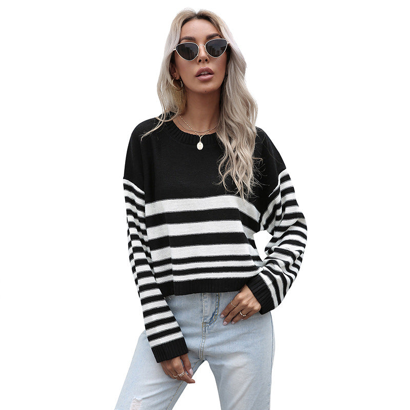 Autumn Chic: Women's Loose-Fit Black Knitted Striped Crew-Neck Sweater Bottom Shirt
