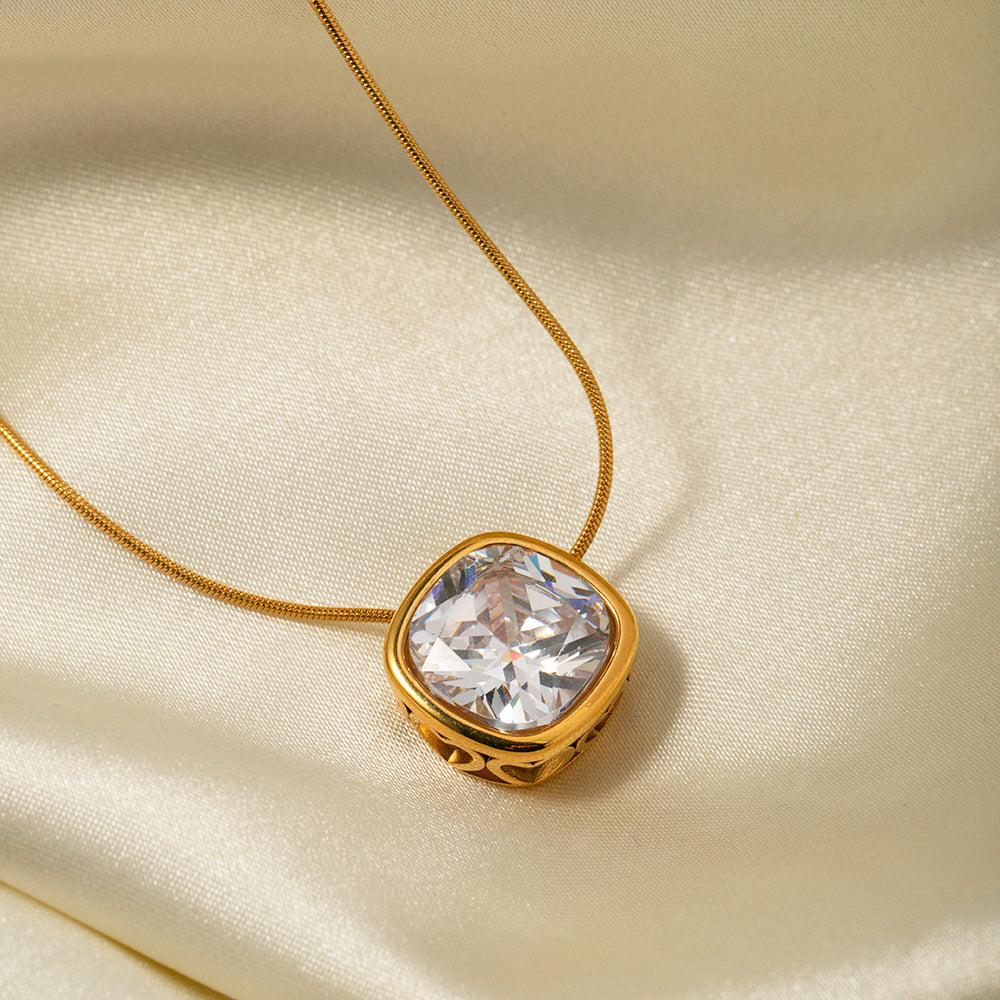 5pcs Fashion 18K Gold Stainless Steel Zircon Square Hollow Inlaid Zircon Earrings Pendant Necklace Jewelry