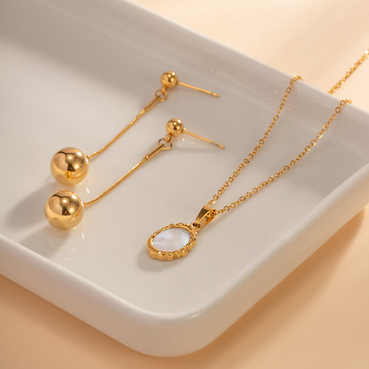 5pcs Style Fashion White Fritillary Inlaid 18K Stainless Steel Pendant Necklace Fashion Non-Fading Necklace Accessories