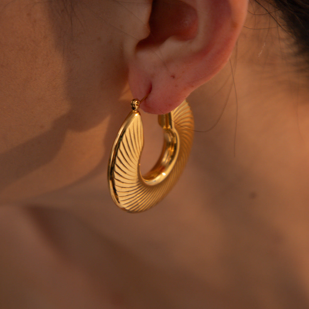 5pcs 18K Gold Stainless Steel Piece Pattern Earrings Studs Superior Sense Simple Titanium Steel Earrings Earrings