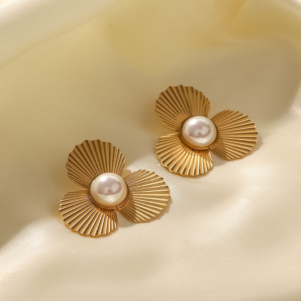 5pcs Stylish Temperament Earrings 16K Gold Plated Stainless Steel Flower Fan Design Round Pearl Stud Earrings For Women