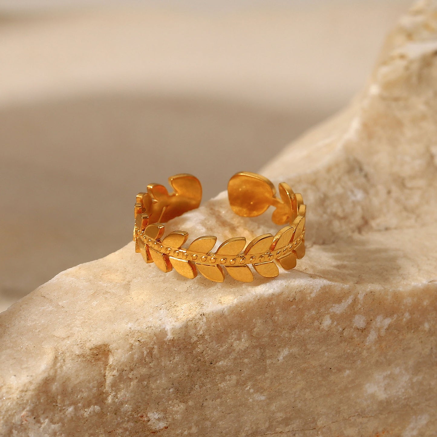 5pcs New Simple Leaf-Shaped Open Ring 18K Gold Stainless Steel Ladies Finger Jewelry Wedding Party Ring