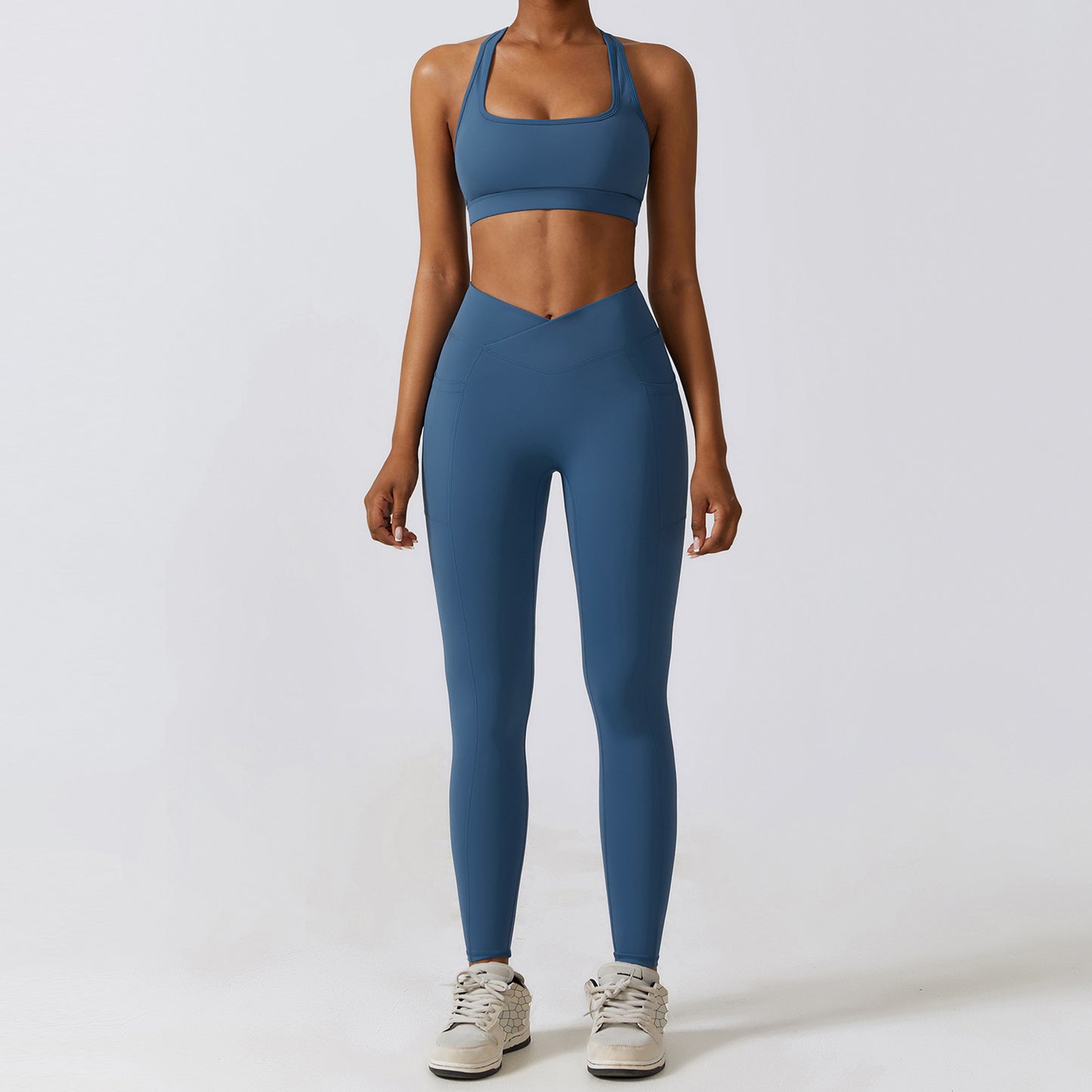 Quick Dry Beauty Back Yoga Set Pocket Tight Running Sports Set Female Nude Fitness Clothing