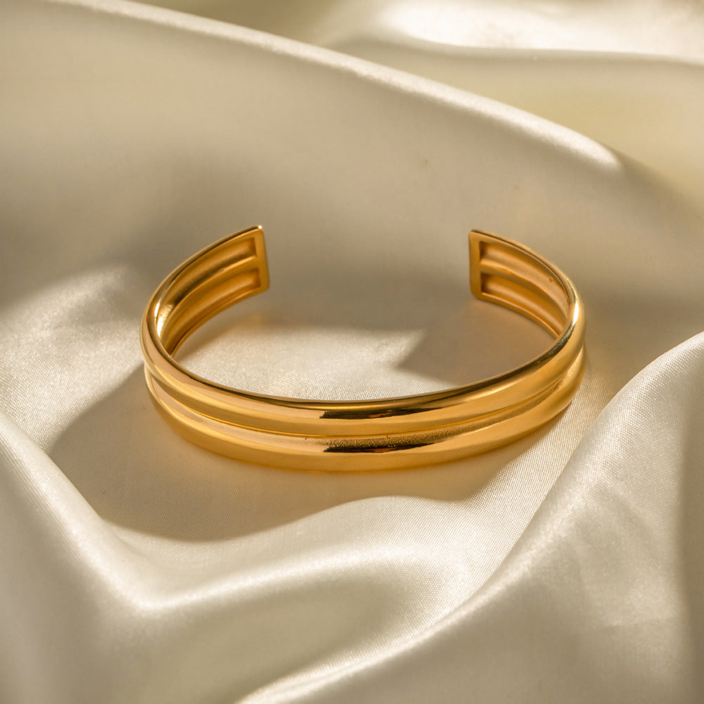 5pcs Fashion Style Design 18K Gold Stainless Steel Double Exaggerated Bracelet Hand Decoration Electroplated Women's Jewelry