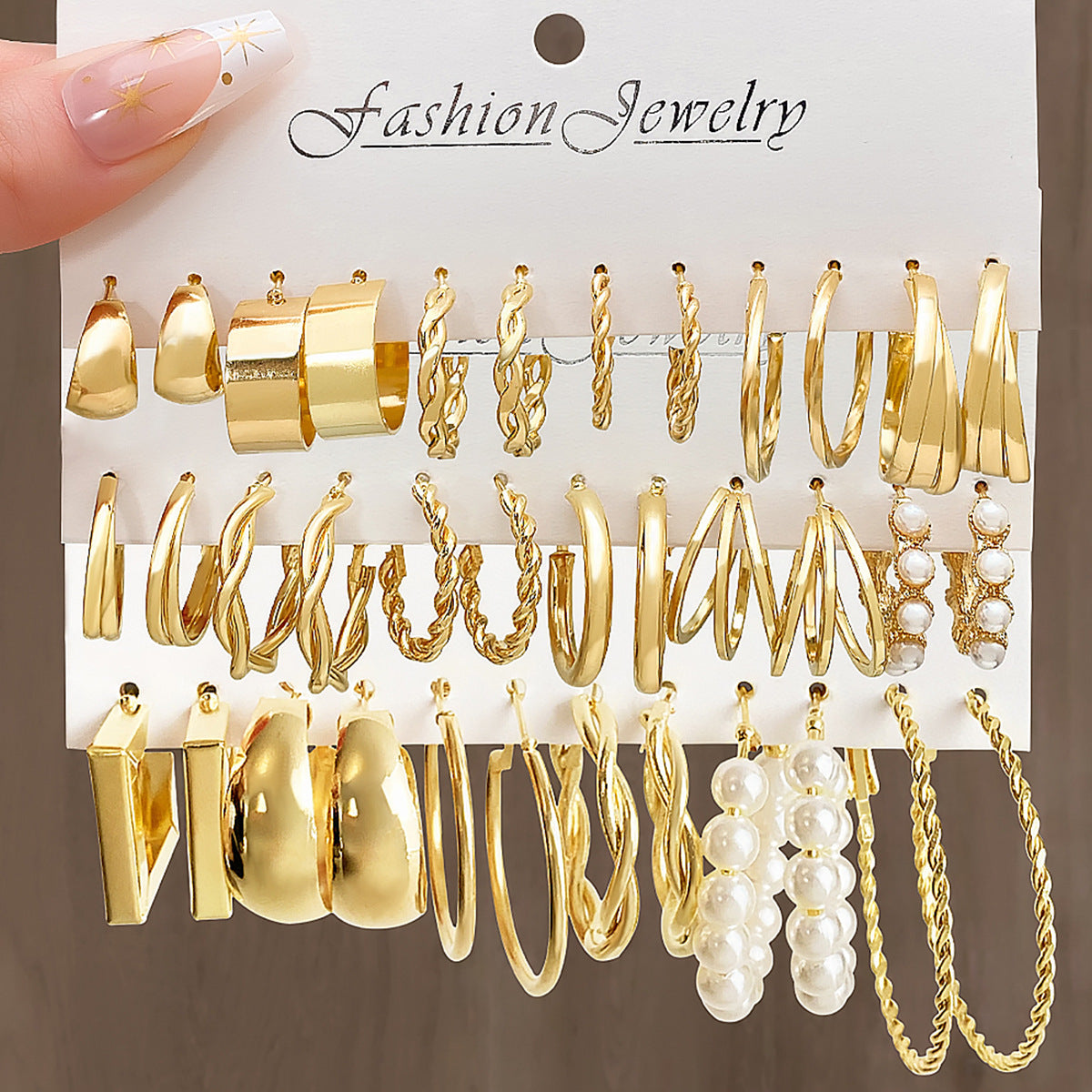 5 Sets Fashion New Love Earrings 5 pairs per Set Female Retro Metal Niche Pearl Jewelry