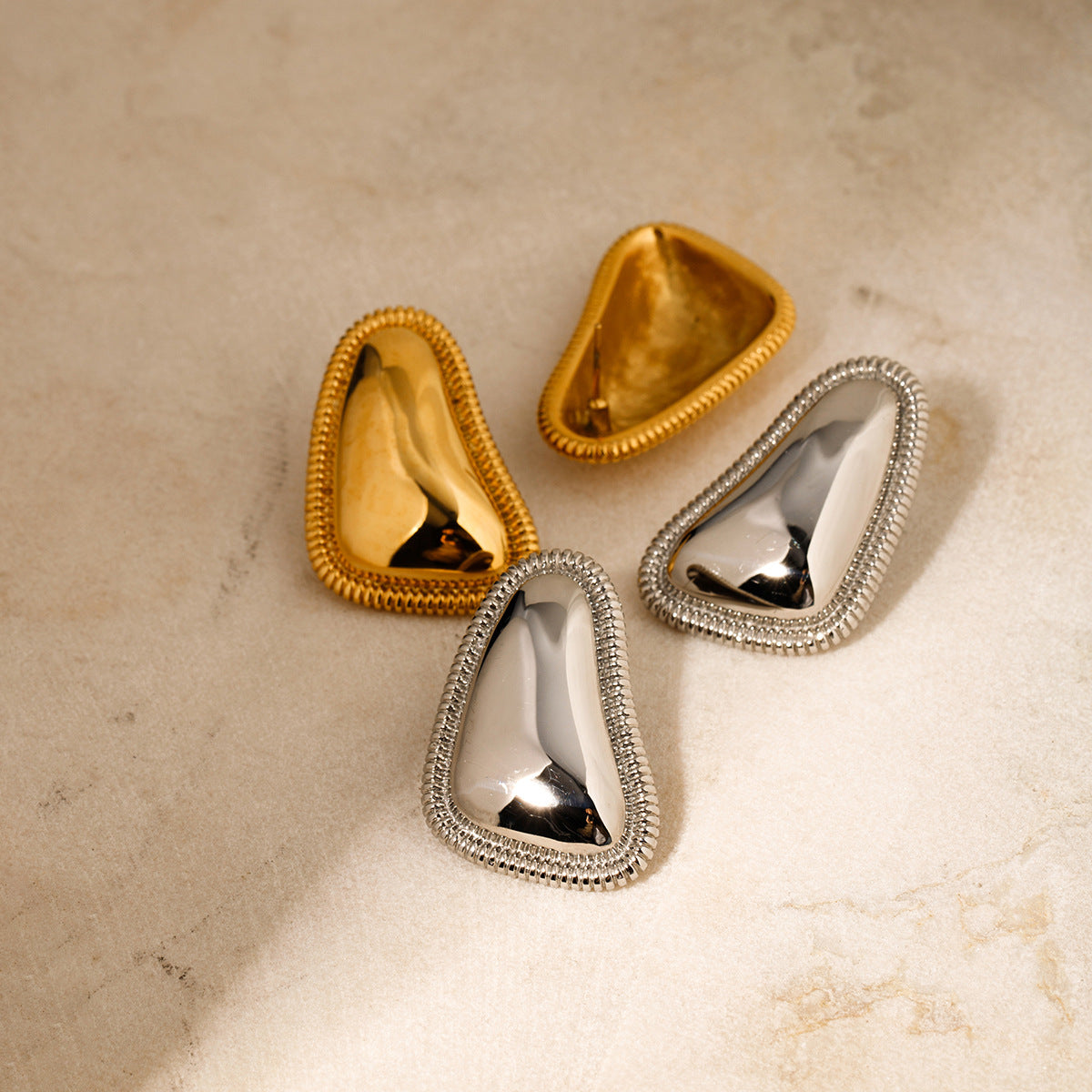5pcs Of 18K Gold Stainless Steel Triangle Bread Edge Ring Earrings Do Not Fade Jewelry