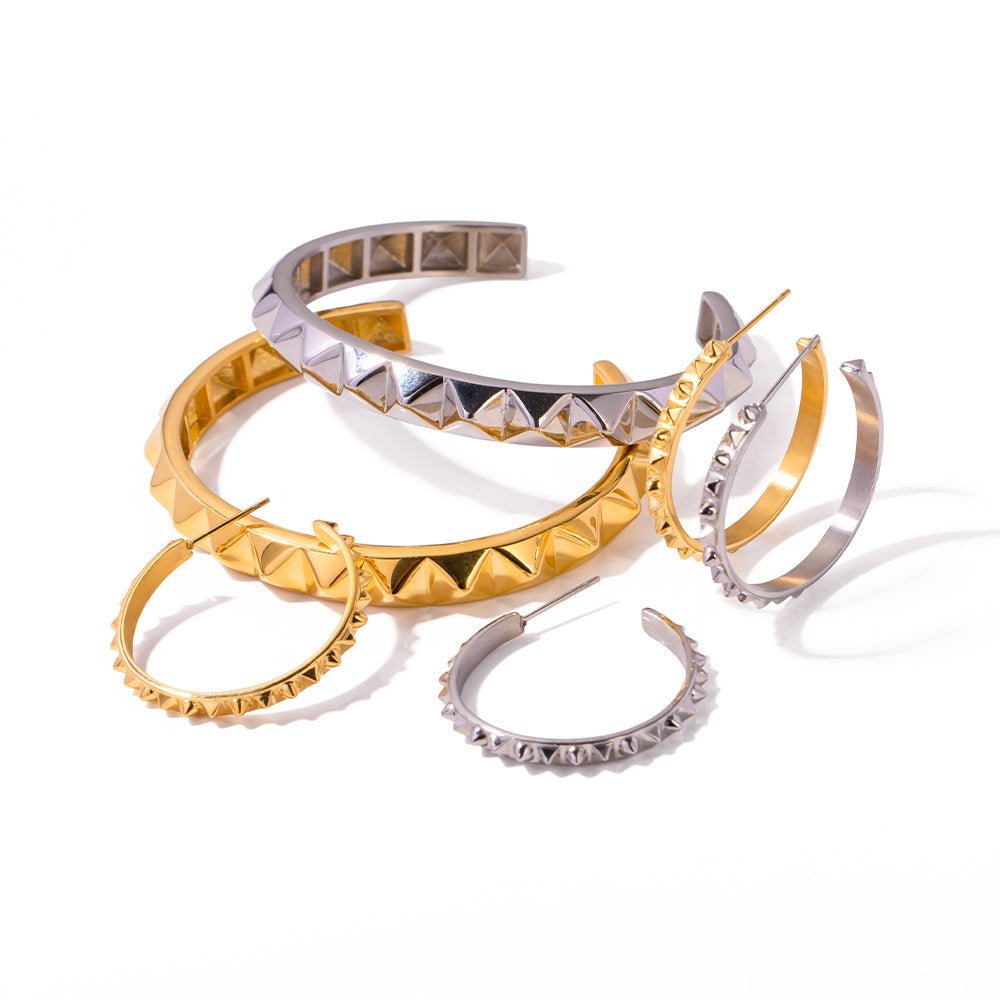 5pcs 18K Gold Punk Style Riveted Titanium Steel Earrings Women's Fashion All-Match Earrings
