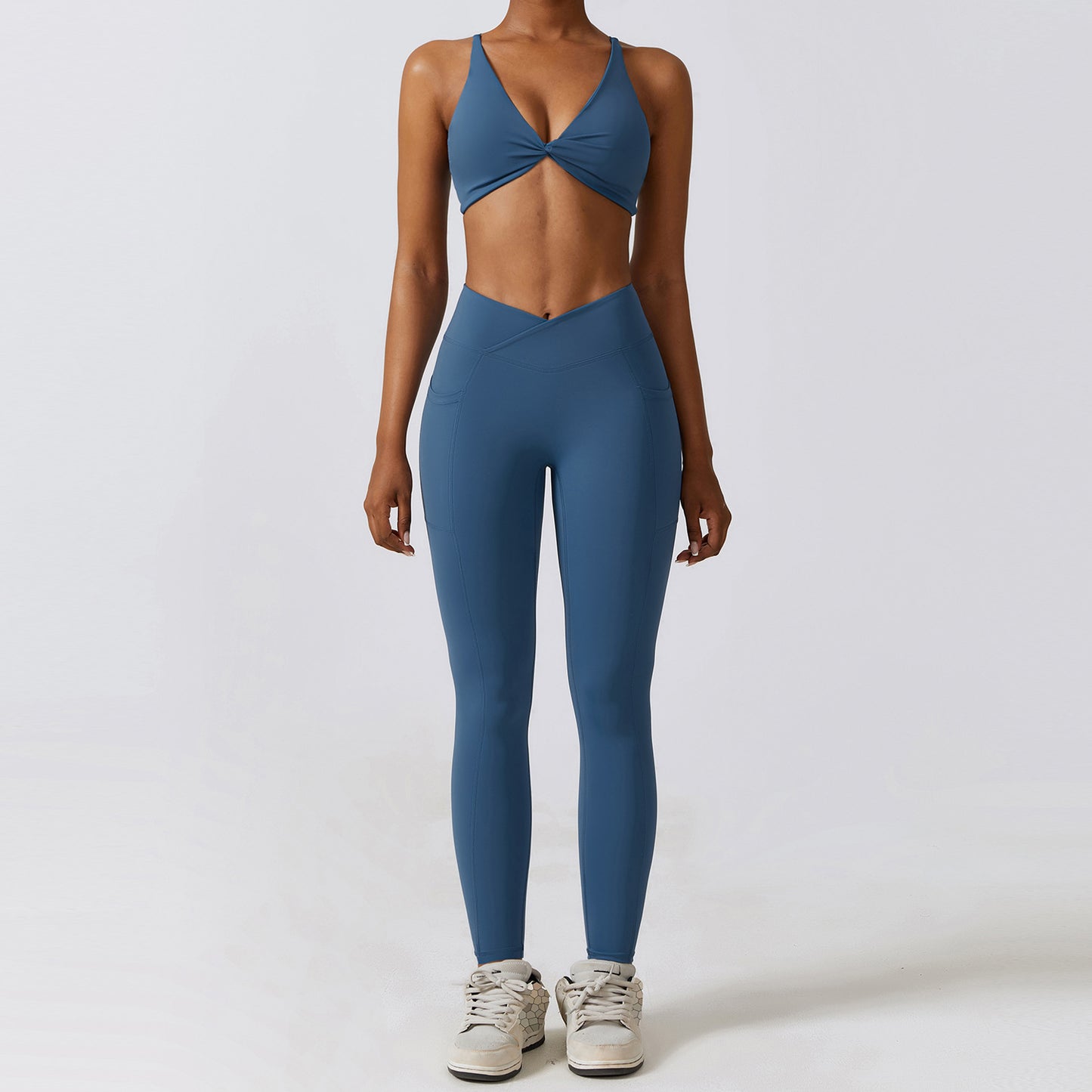 Quick Dry Beauty Back Yoga Set Pocket Tight Running Sports Set Female Nude Fitness Clothing