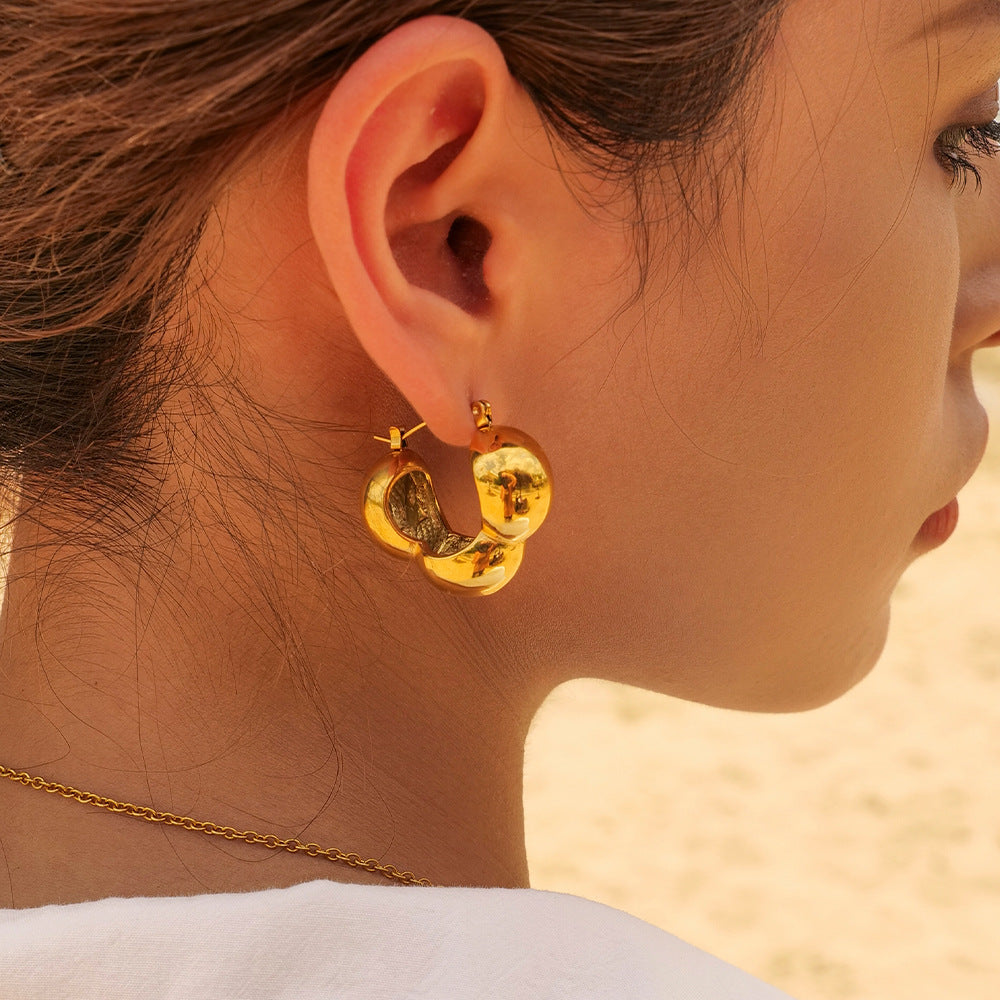 5pcs Stylish 18K Gold Stainless Steel Three Hemispheres Earrings Simple Titanium Steel Earrings Earrings For Women