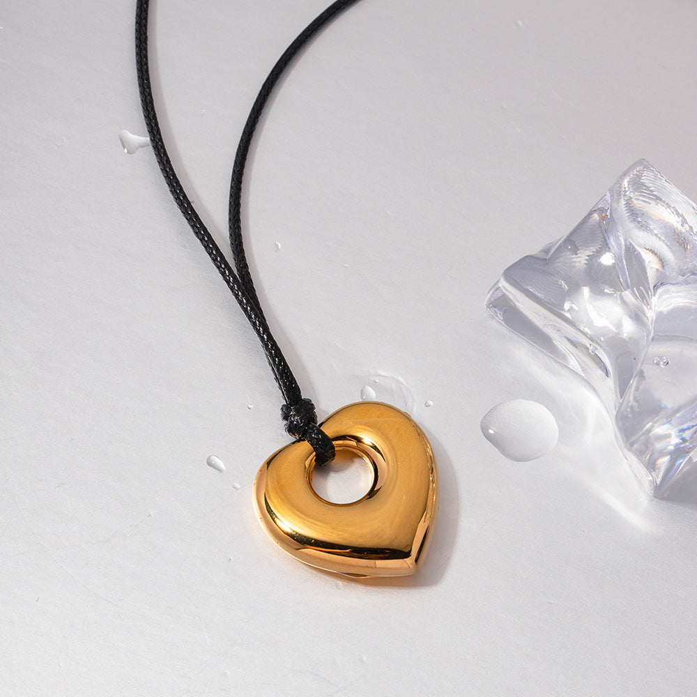 5pcs Stainless Steel Black Wax Rope Hollow Love Pendant Necklace Light Luxury Senior Minority
