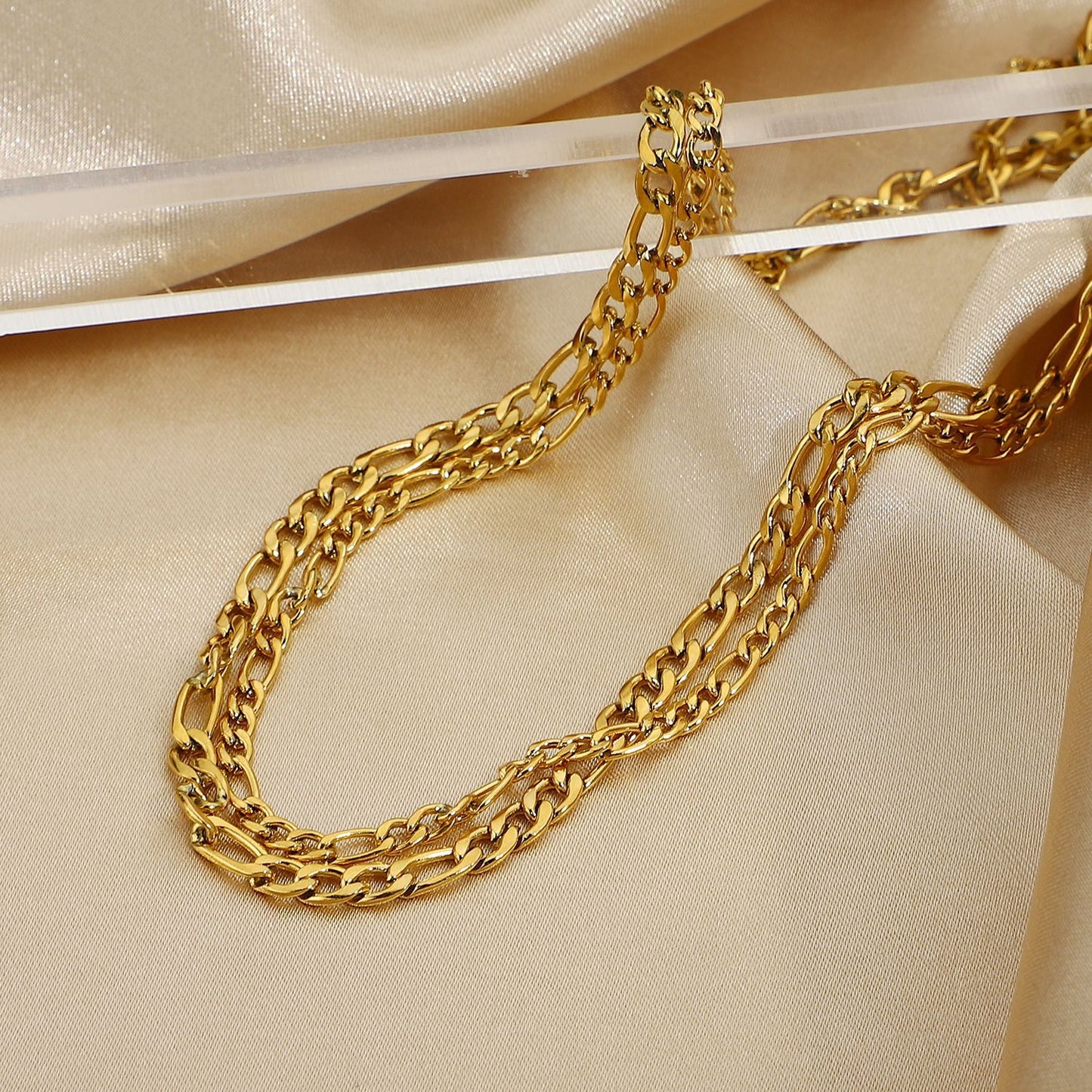 5pcs Figaro Gold Chain Necklace Jewelry Gold Plated 18K Plated Stainless Steel Two-Layer Choker For Women