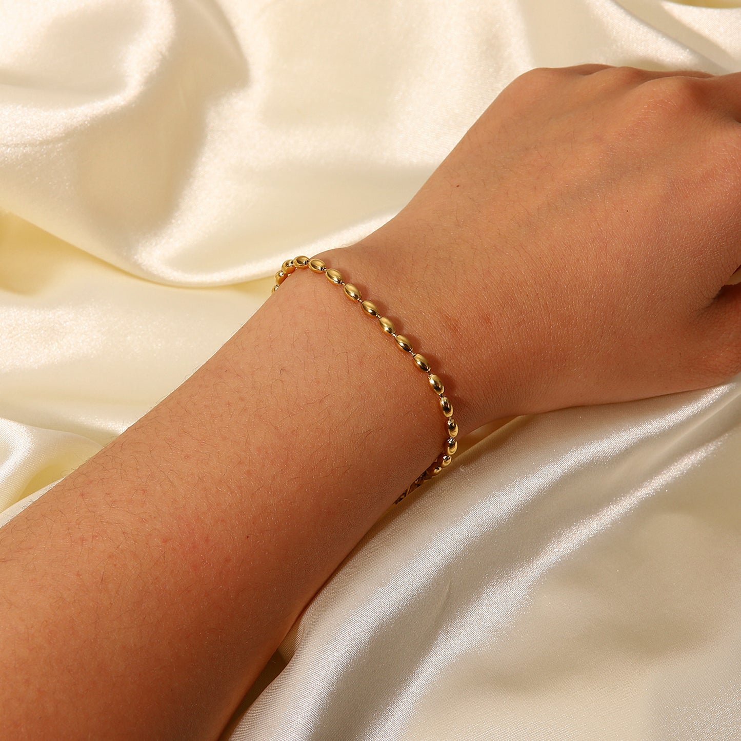 5pcs New Fashion Simple Oval Bead Bracelet Style 14K Gold Stainless Steel Necklace Women's Choker