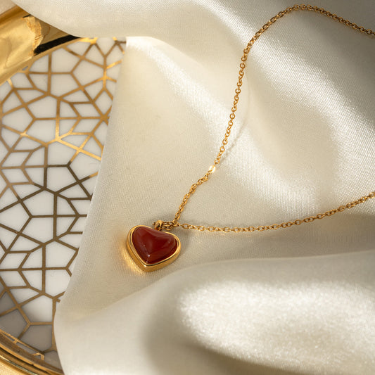 5pcs New Style 18K Gold Stainless Steel Inlaid With Red Agate Love Pendant Necklace Collar