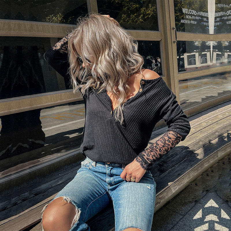 Early Autumn Casual Women's Long-Sleeved Lace Bottom Black Knitwear